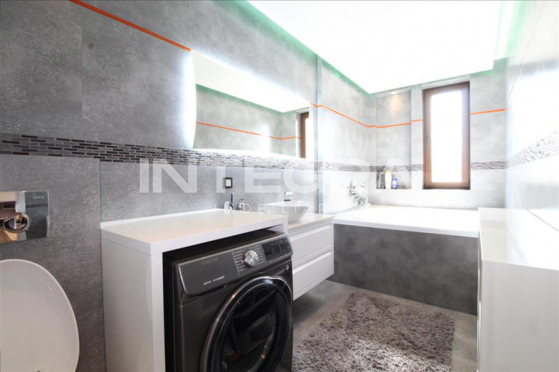 Vand Penthouse Elegant |  2 Parcari Subterane | Terasa Panoramica |  Marasti