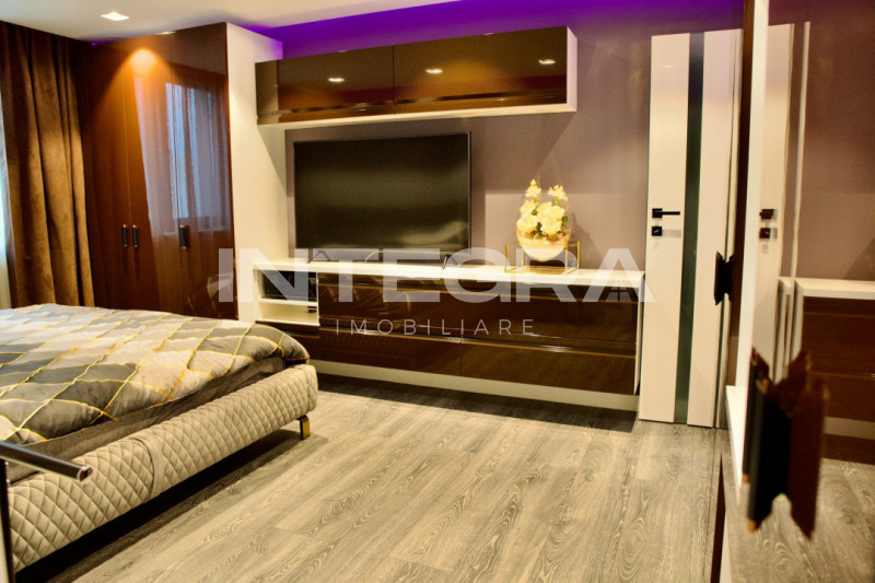 Vand Penthouse Elegant |  2 Parcari Subterane | Terasa Panoramica |  Marasti