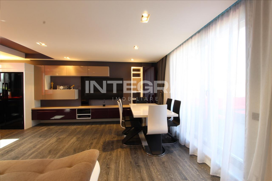Vand Penthouse Elegant |  2 Parcari Subterane | Terasa Panoramica |  Marasti