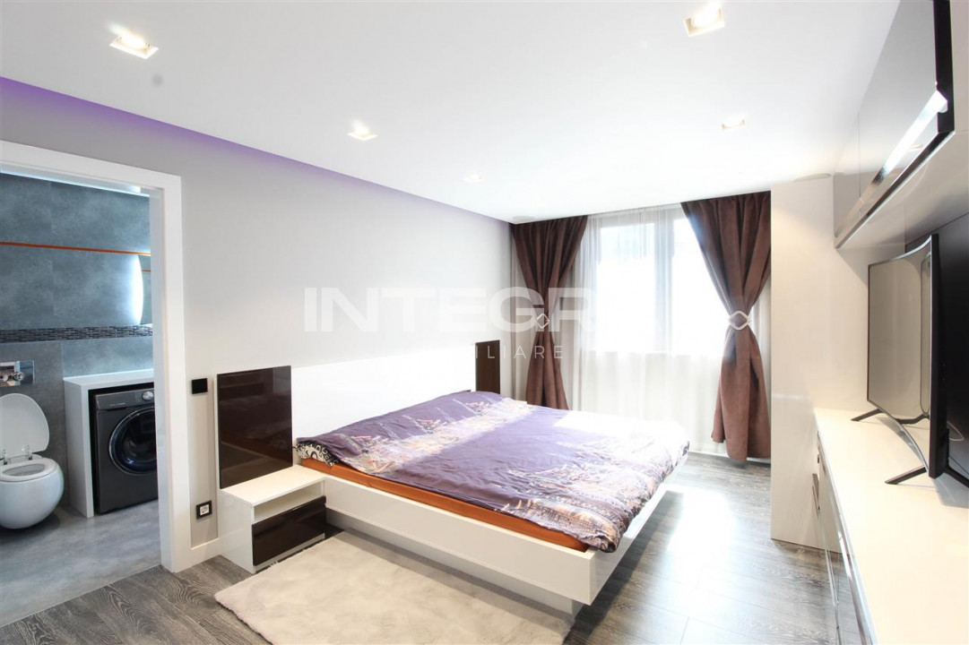 Vand Penthouse Elegant |  2 Parcari Subterane | Terasa Panoramica |  Marasti