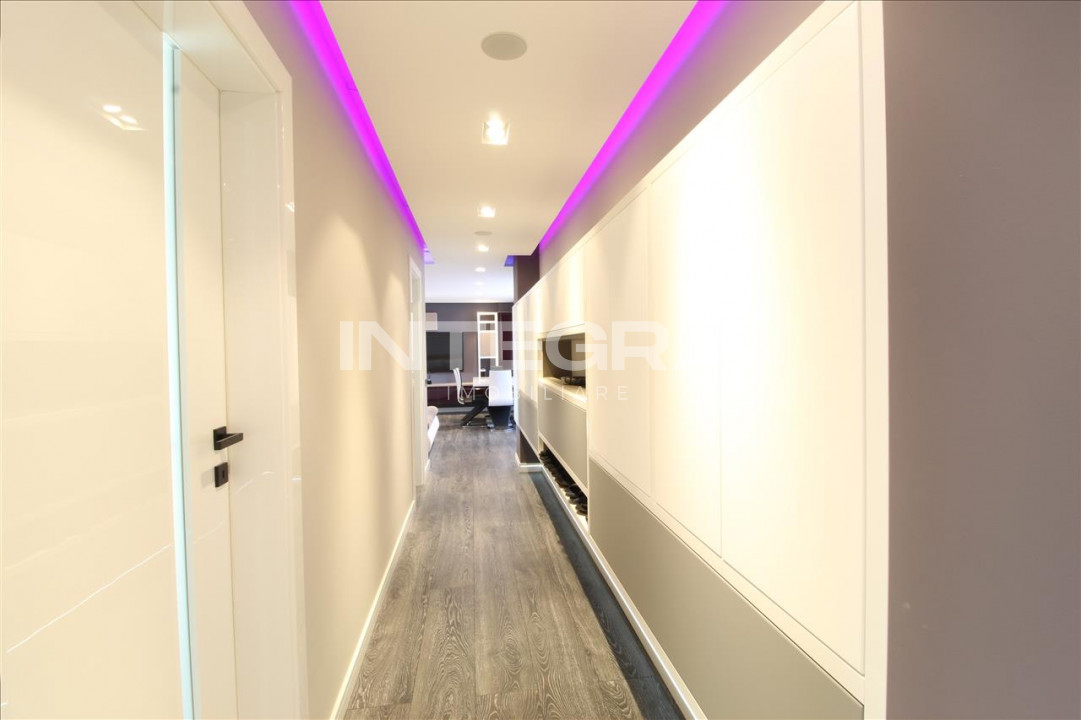 Vand Penthouse Elegant |  2 Parcari Subterane | Terasa Panoramica |  Marasti