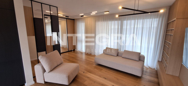 De Inchiriat Penthouse De Lux | Zona Central | Parcare Subterana | 54 mp Terasa 