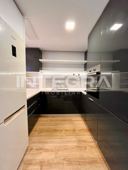 De Vanzare Apartament 2 Camere | FSGA | Iulius Mall  | Parcare Subterana 
