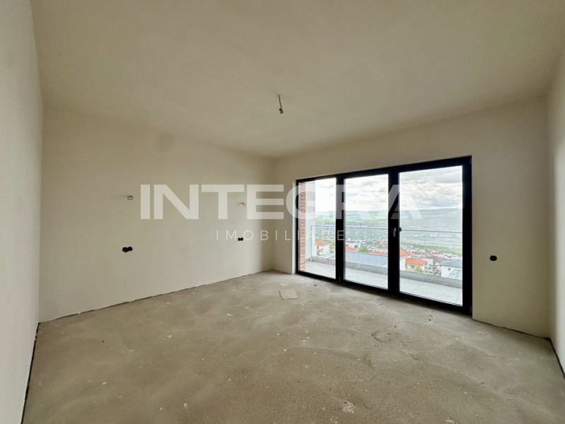 Vand Casa Nou | 193Mp  cu  Terasa Panoramica 65Mp | Parcare | Cart. Tineretului