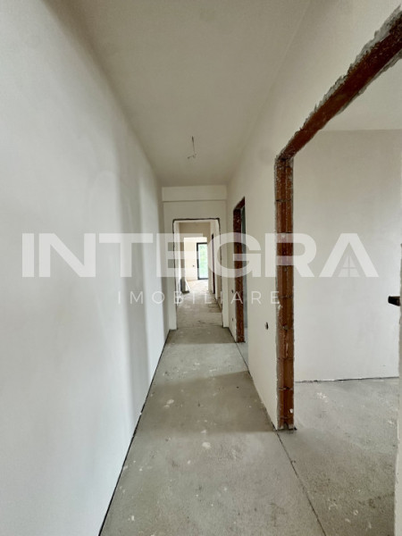 Vand Casa Nou | 193Mp  cu  Terasa Panoramica 65Mp | Parcare | Cart. Tineretului
