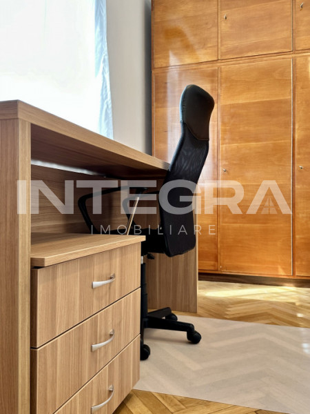 Liber din 1 Iulie 2025 | Inchiriez 3 Camere 110Mp Str. Republicii | Zona UMF