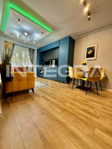 Apartament 3 Camere | Ultrafinisat | Parcare Proprie | Florești, zona Terra