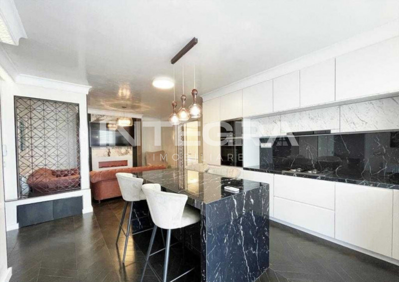 Apartament Lux | Strada Gh. Lazar 5 | 3 Camere cu Parcare