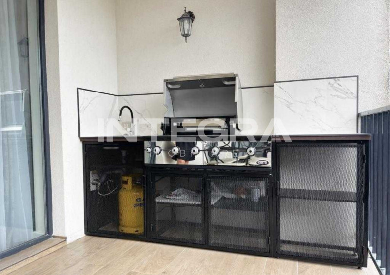 Apartament Lux | Strada Gh. Lazar 5 | 3 Camere cu Parcare