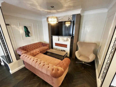 Apartament Lux | Strada Gh. Lazar 5 | 3 Camere cu Parcare