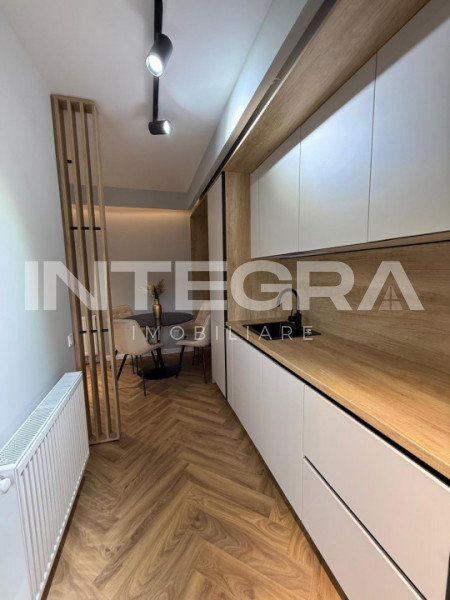 Apartament 2 camere | Ultrafinisat | Complet utilat | Parcare proprie
