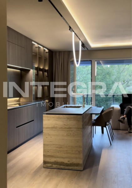 De Inchiriat | Apartament 3 camere | 70 mp | 2 bai | Parcare | Roata Faget 