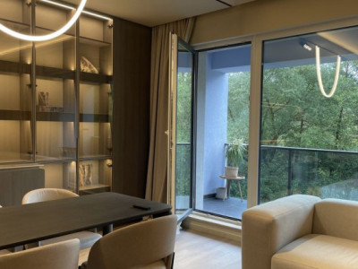 De Inchiriat | Apartament 3 camere | 70 mp | 2 bai | Parcare | Roata Faget 