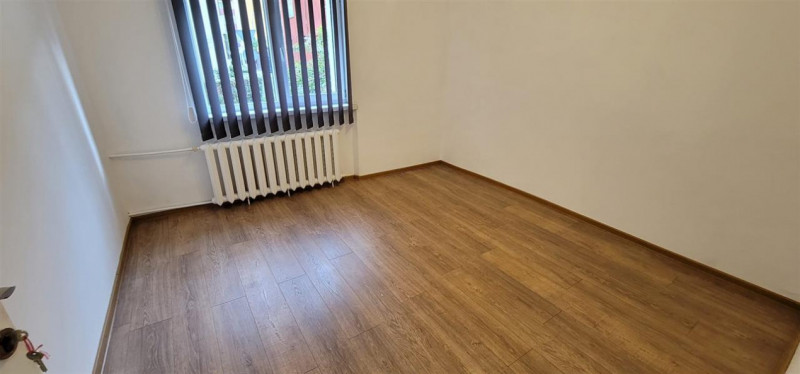 Apartament Cu 3 Camere Decomandat Gheorgheni