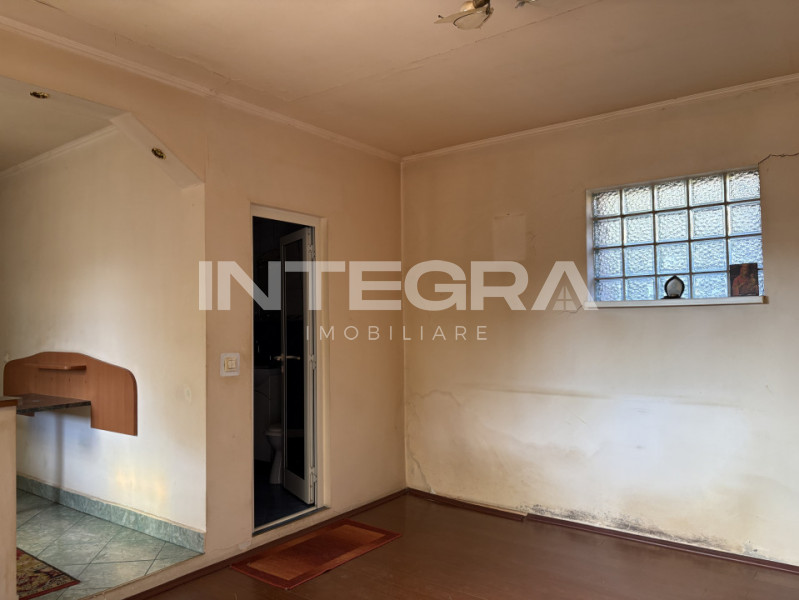 De inchiriat casa in Floresti | Ideal sediu birou sau pentru o familie 