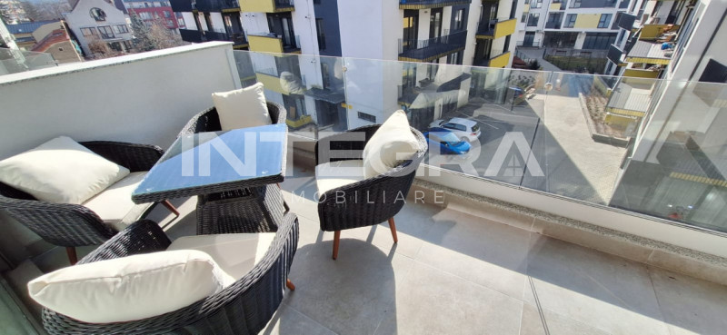 Vand Apartament Central 2 camere | Bloc Nou | La Cheie | Totul Nou
