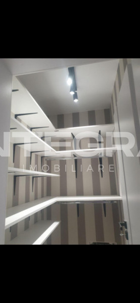 De vanzare | Apartament de lux pe 2 nivele | Panorama | Parcare Subterană 