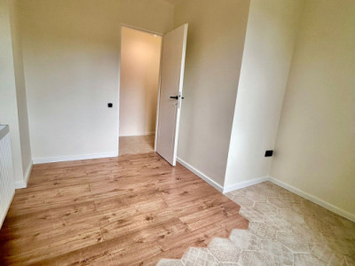 De închiriat 3 camere | Ideal birou | Salon de înfrumusețare 