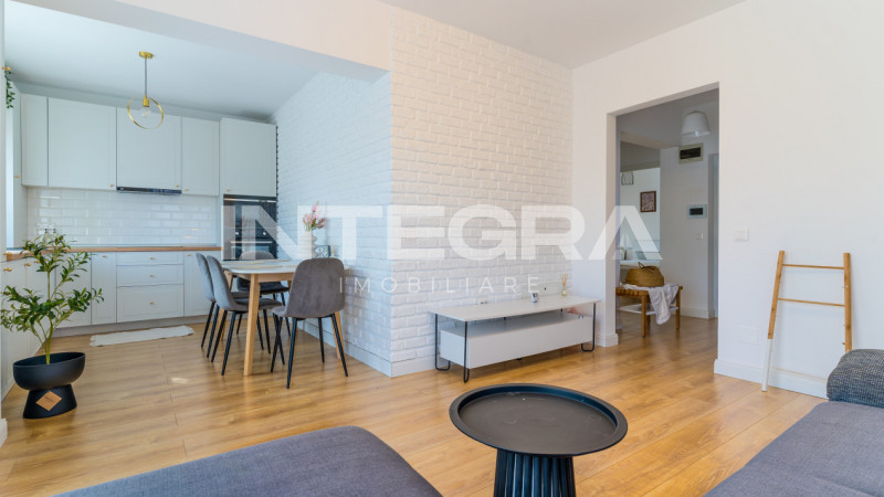 Inchiriez Apartament cu 3 Camere |  Bloc Tip Vila |  Cartier Gruia | Parcare