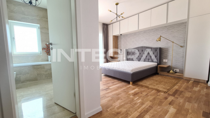 Penthouse Cu Lift Propriu, 4 Camere si Garaj Pentru Doua Masini, Buna Ziua.