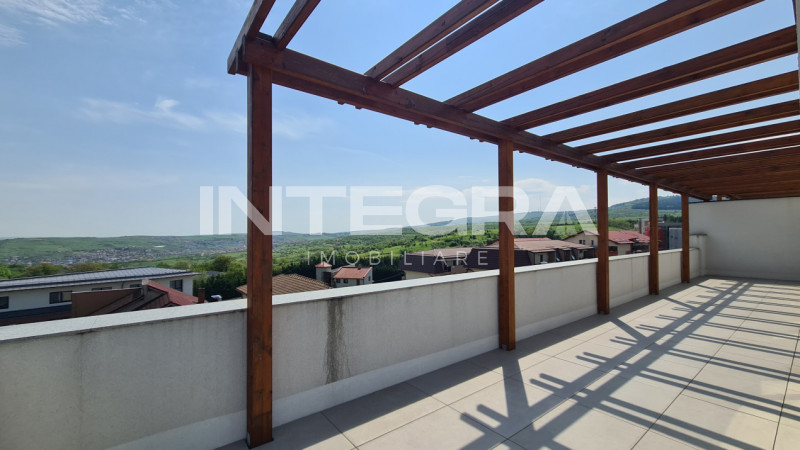 Penthouse Cu Lift Propriu, 4 Camere si Garaj Pentru Doua Masini, Buna Ziua.