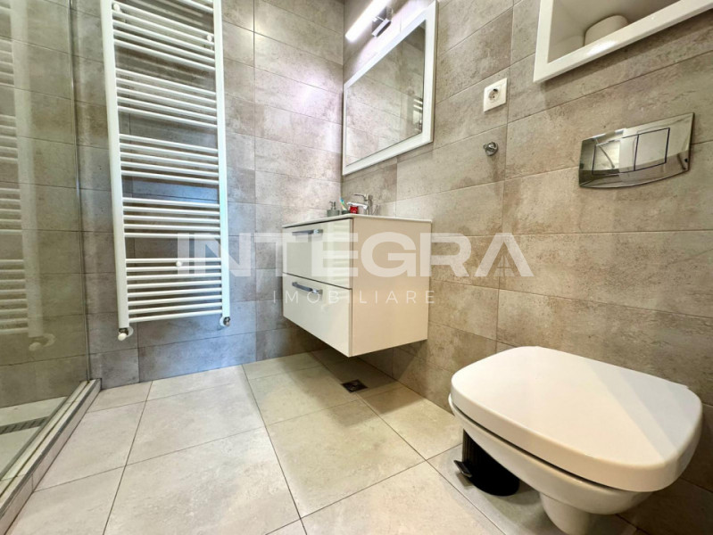 De Inchiriat | Apartament 3 camere | LUX | CENTRU | Parcare
