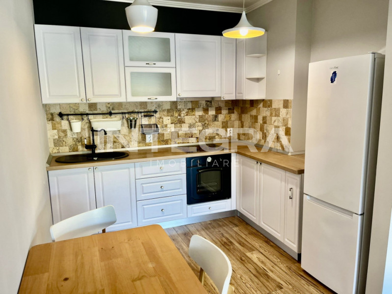 De Vanzare Apartament 2 Camere | Dambul Rotund |  | Parcare Subterana 