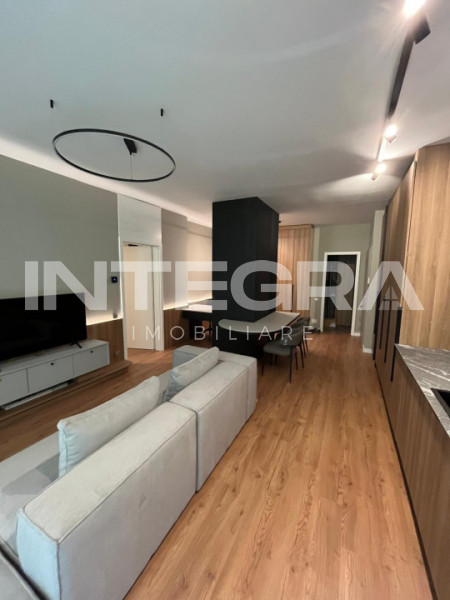De Inchiriat | Apartament 2 Camere De LUX | Parcare Subterana