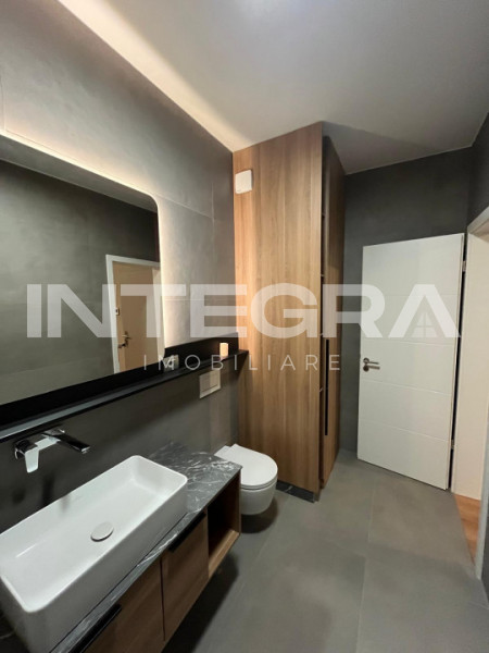 De Inchiriat | Apartament 2 Camere De LUX | Parcare Subterana