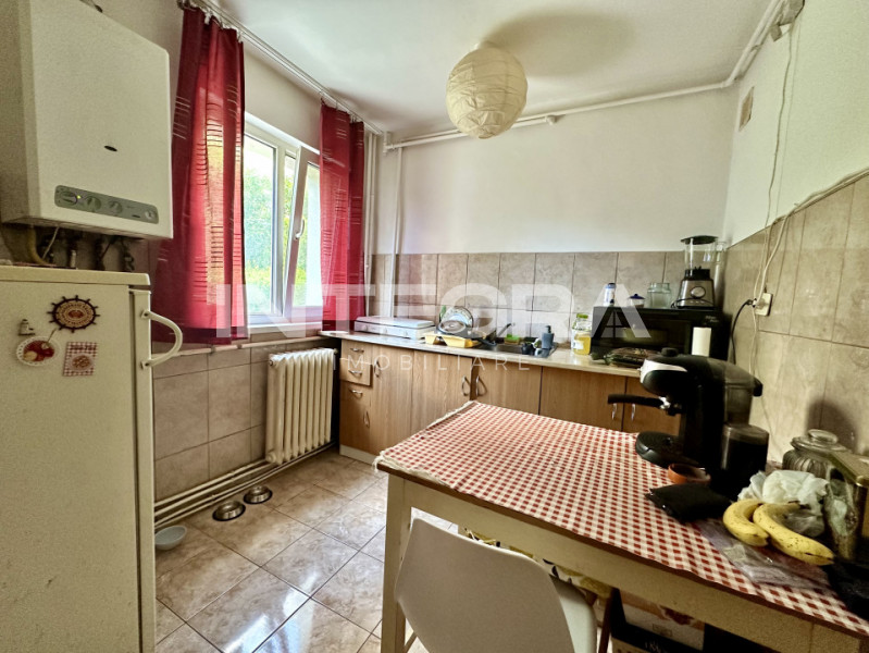 Liber din 15 Decemb. Inchiriez Garsoniera Centru - Cipariu | Titulescu 11-15 |