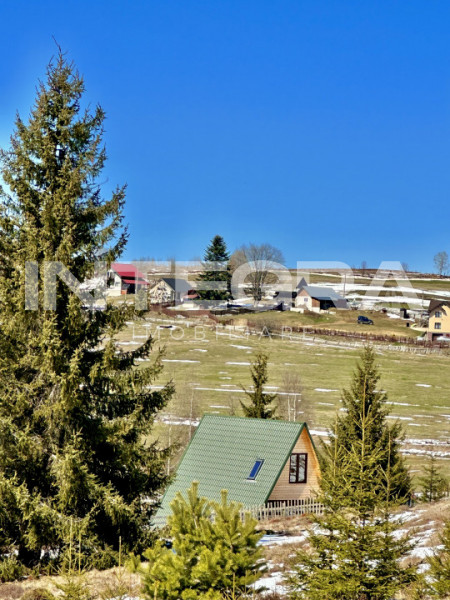 Teren Cu FANTANA si CURENT | PUZ si Certificat Urbanism | Marisel