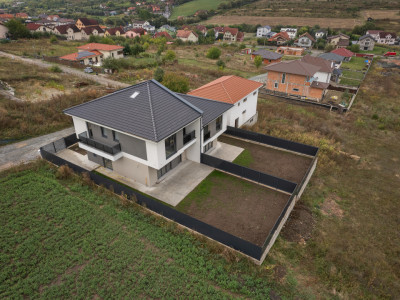 Vand Casa Premium 180 Mp |  Sala de Cinema | Constructie de Foarte Buna Calitate