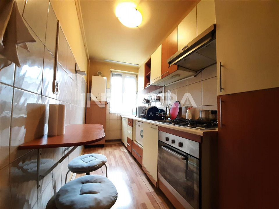 Centru | Inchiriez Apartament | 3 Camere  Strada Horea 89 | 