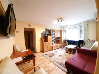 Centru | Inchiriez Apartament | 3 Camere  Strada Horea 89 | 