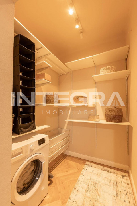 Apartament in Centrul Vechi Curte Interioara Restransa (4 Apartamente) Emil Is. 