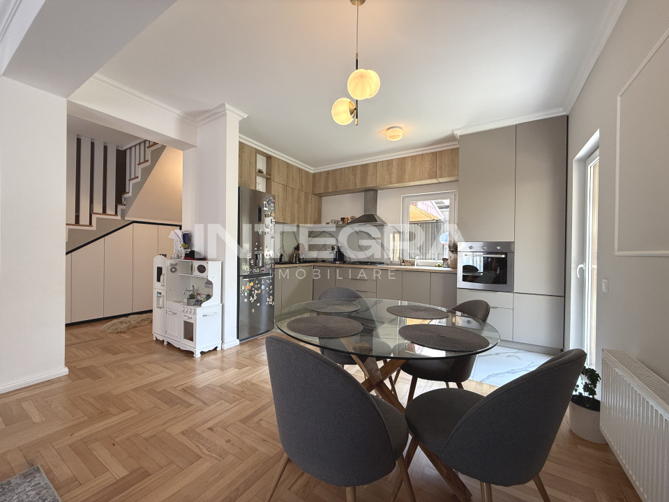 Duplex Elegant |  Complex Privat si Securizat | 3 Dormitoare | Curte Amenaja