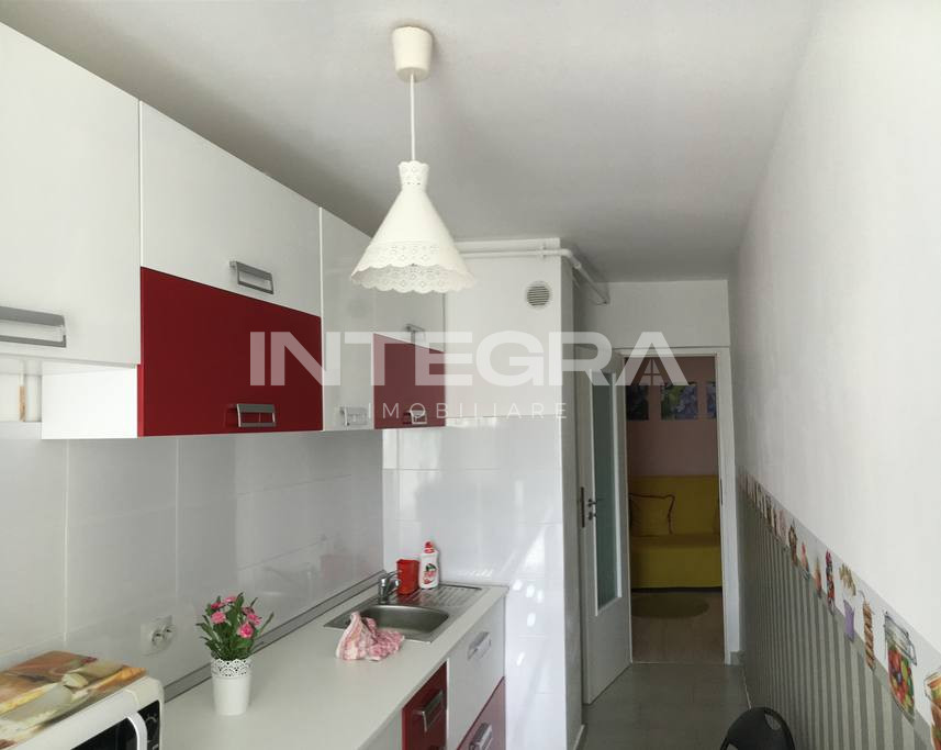 Apartament Decomandat 3 Camere 2 Balcoane | Etaj 2 | Expunere S-V Str. Mehedinti