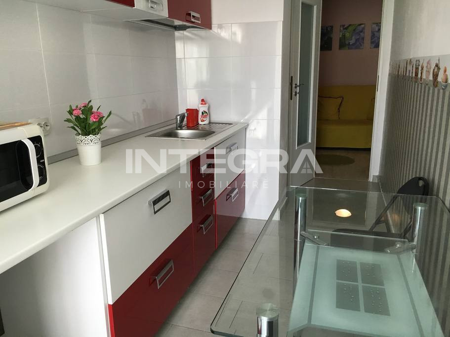 Apartament Decomandat 3 Camere 2 Balcoane | Etaj 2 | Expunere S-V Str. Mehedinti