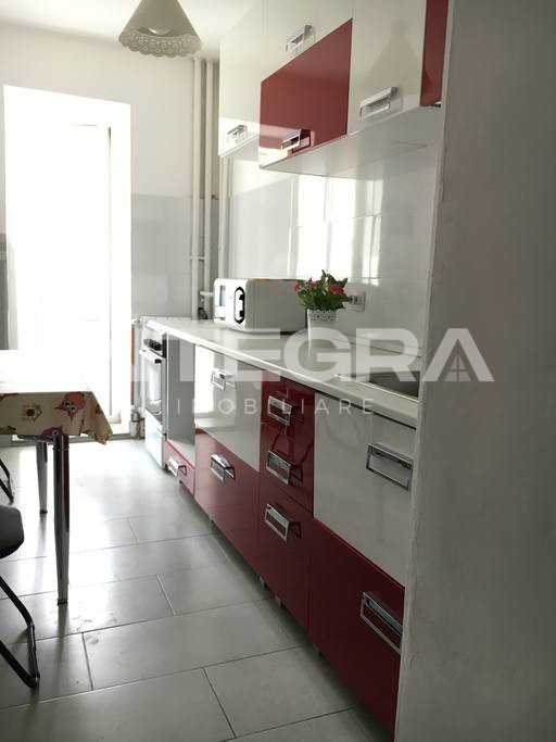 Apartament Decomandat 3 Camere 2 Balcoane | Etaj 2 | Expunere S-V Str. Mehedinti