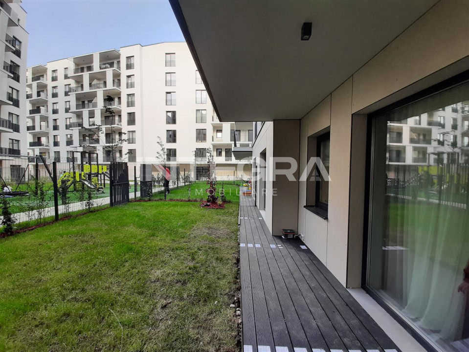  Apartament cu 2 Camere cu Gradina Central Zona Record Park!