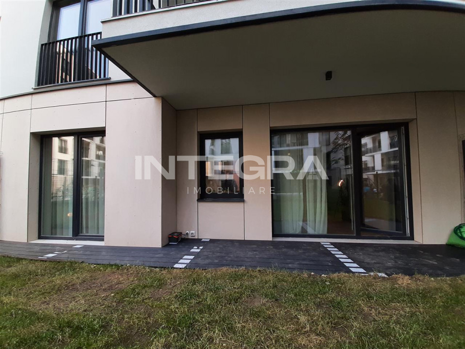  Apartament cu 2 Camere cu Gradina Central Zona Record Park!