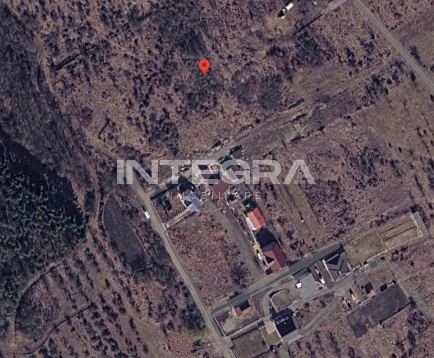 Vand Livada 1033 Mp | Panorama Superba | 10 Minute de Auchan Iris | Cluj Napoca