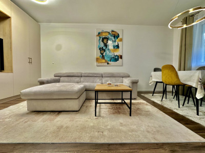 Din 1 Decembrie | Pet Friendly | 2 Camere Cu Parcare | Str. Eroilor | Floresti