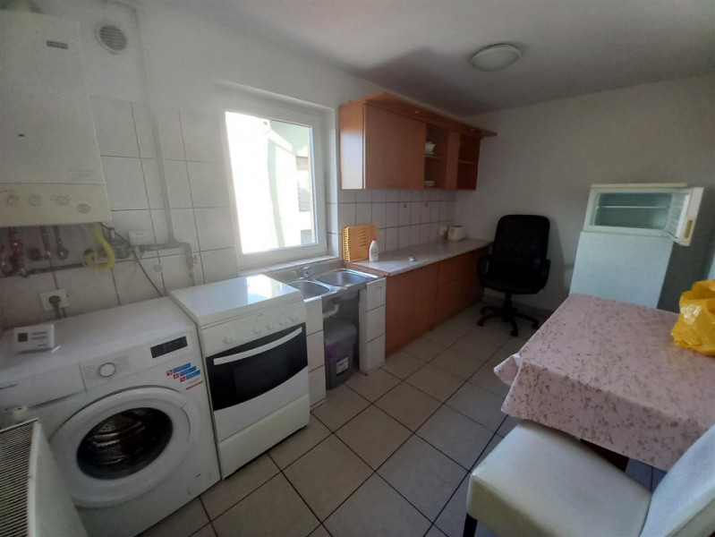 Apartament Cozy! Decomandat! Doua Camere 60 mp in Vila! Cartierul Zorilor!