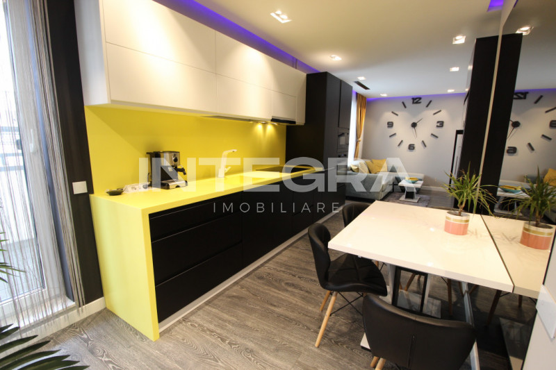 Comision 0% Apartament LUX, 2 Camere, Parcare Si Terasa 20 mp