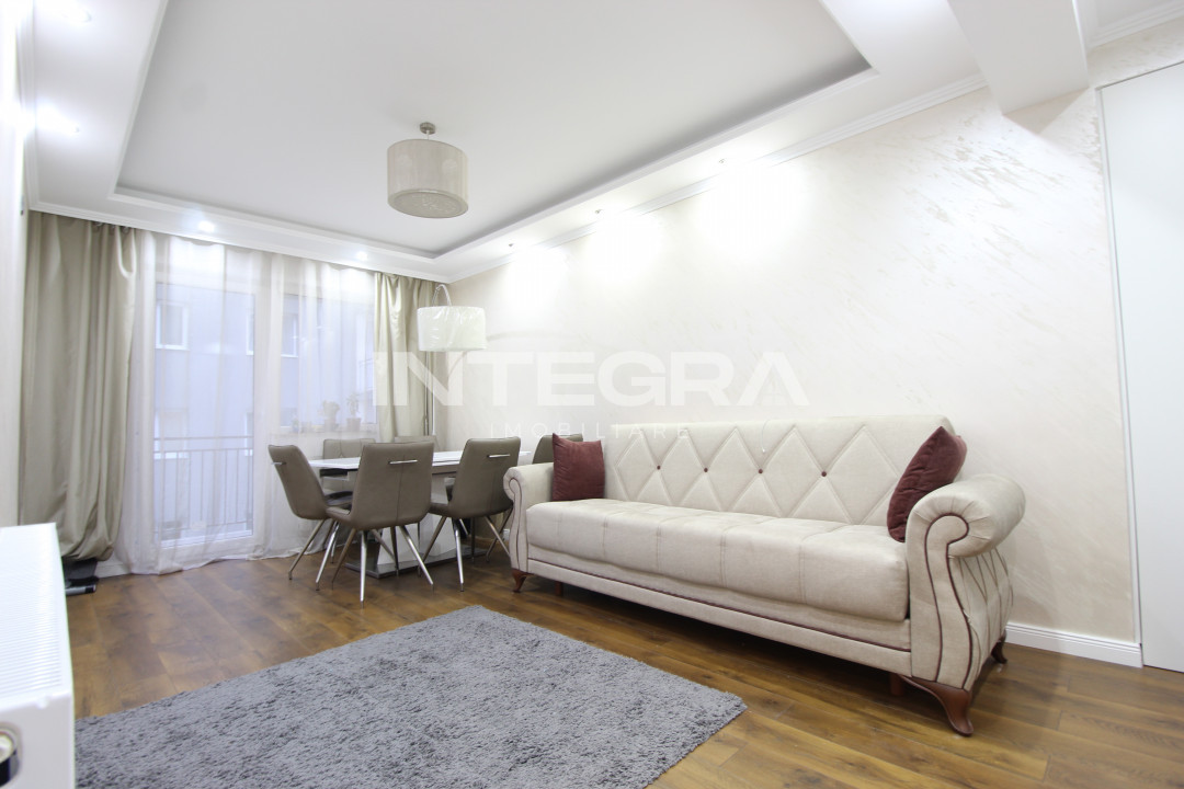 Vand 2 Camere Decomandate, Zona Vivo, Valea Garbaului.