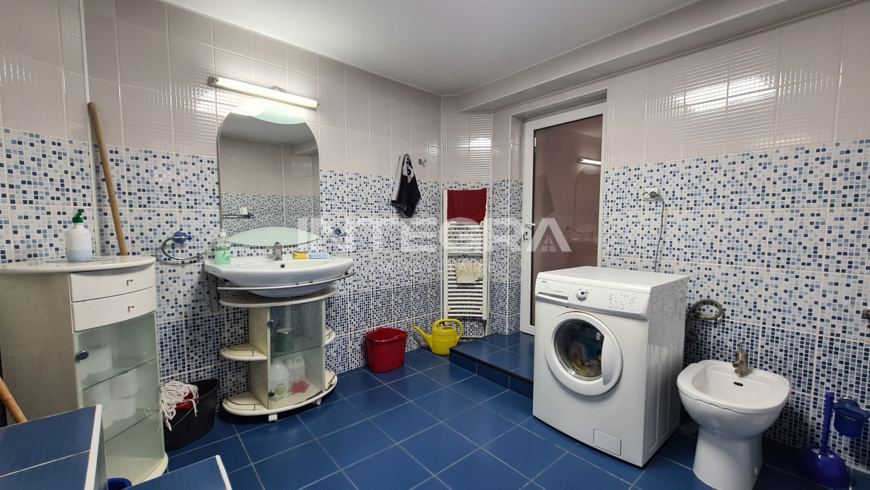 Comision 0! Vand Casa cu 2000 MP teren, View Superb, Zona Exclusivita