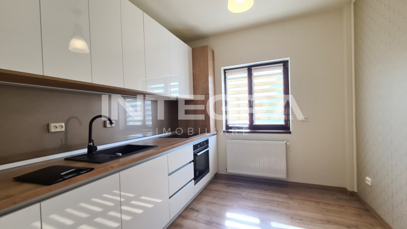 Vand 3 Camere, 2 Parcari, Boxa, in Buna Ziua!