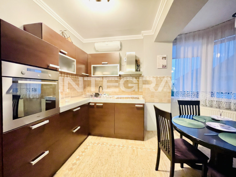 Inchiriez Apartament, 3 Camere+ Parcare, Zona Buna Ziua