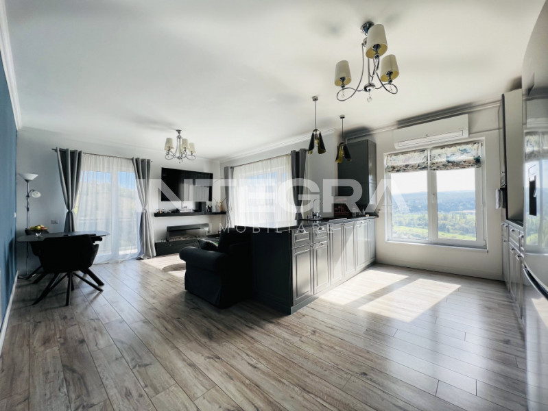 Vand 3 Camere cu 2 Parcari, Panorama de Vis, Donath Park!